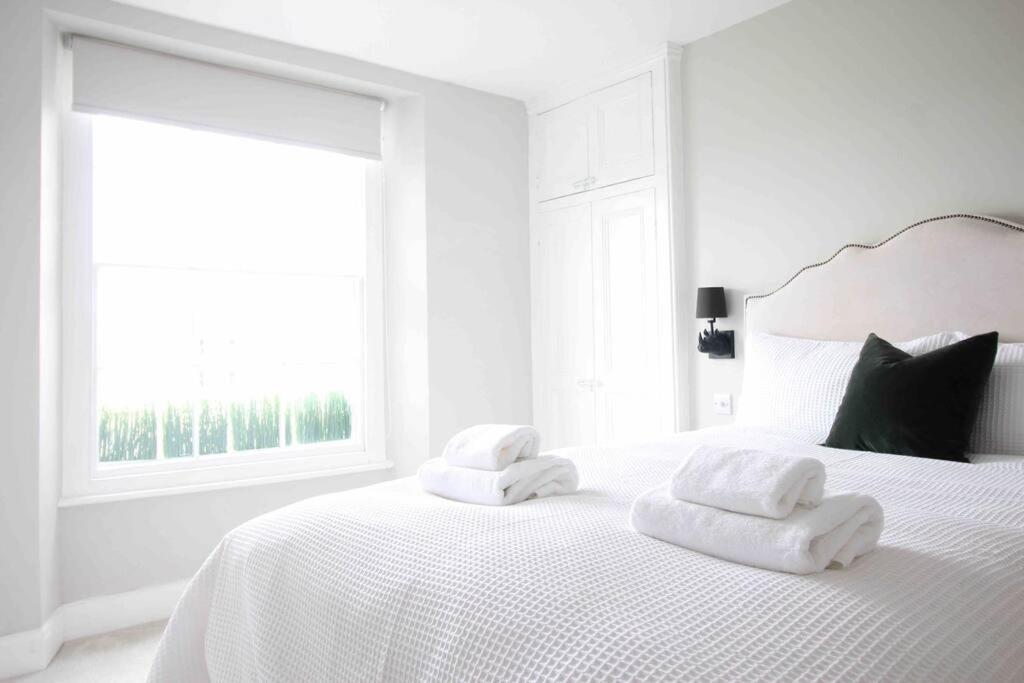 Beautiful Top Floor Clifton Apartment Bristol Extérieur photo
